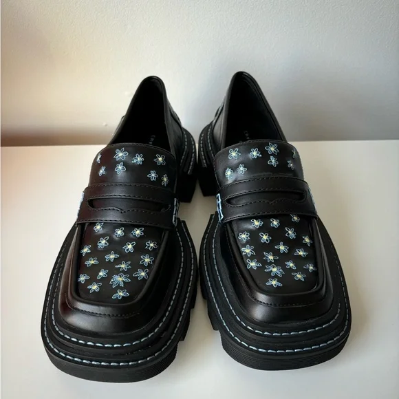Charles & Keith | Shoes | Charles Keith X Coco Capitn Flower